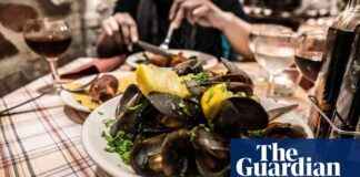 Reviving the Oyster and Mussel Feasting Tradition in the UK reviving-the-oyster-and-mussel-feasting-tradition-in-the-uk