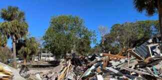 Residents of Cedar Key, Florida Consider Island’s Future After Three Hurricanes residents-of-cedar-key-florida-consider-slands-future-after-three-hurricanes