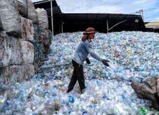 Thailand Implements Plastic Waste Import Ban to Reduce Toxic Pollution thailand-mplements-plastic-waste-mport-ban-to-reduce-toxic-pollution