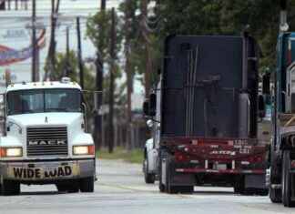 Trump Rollback on Electric Big Rigs and Buses Poses Climate and Cancer Risks – Inside Climate News trump-rollback-on-electric-big-rigs-and-buses-poses-climate-and-cancer-risks-nside-climate-news