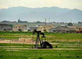 Activists Mobilize Against Drilling: Colorado Oil and Gas Operators React activists-mobilize-against-drilling-colorado-oil-and-gas-operators-react