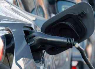 Halt of $5B EV-Charging Program by Trump halt-of-5b-ev-charging-program-by-trump