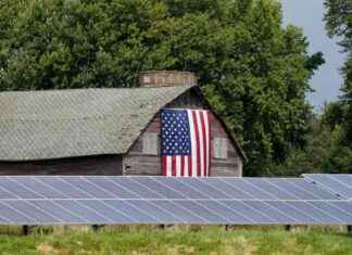 Solar Power: Escaping Trump’s Culture Wars solar-power-escaping-trumps-culture-wars