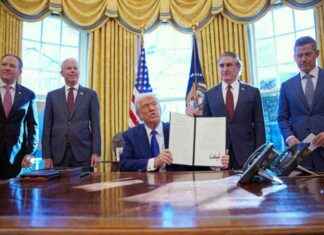 Trump Administration Stalls Climate Justice Programs Despite Court Orders trump-administration-stalls-climate-justice-programs-despite-court-orders