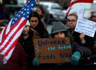 Trump’s Climate Funding Freeze Impact on Tribes and Community Groups trumps-climate-funding-freeze-mpact-on-tribes-and-community-groups