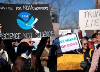 Scientists Resist Trump Policies: Inside Climate News scientists-resist-trump-policies-nside-climate-news