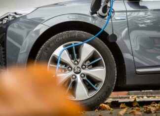 Creating Sustainable Electric Vehicles: Balancing Environmental Impact and Resource Extraction creating-sustainable-electric-vehicles-balancing-environmental-mpact-and-resource-extraction