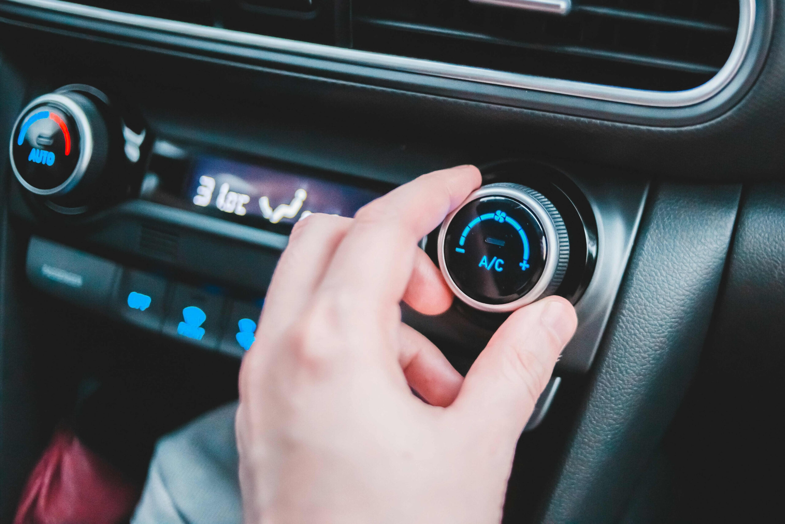 Why Every Golf 7/7.5 Owner Needs Digital Touch Climate Control for Optimal Comfort