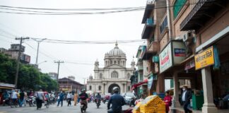 Exploring Dhaka: A City of Contrasts and Cultural Riches Exploring Dhaka: A City of Contrasts and Cultural Treasures